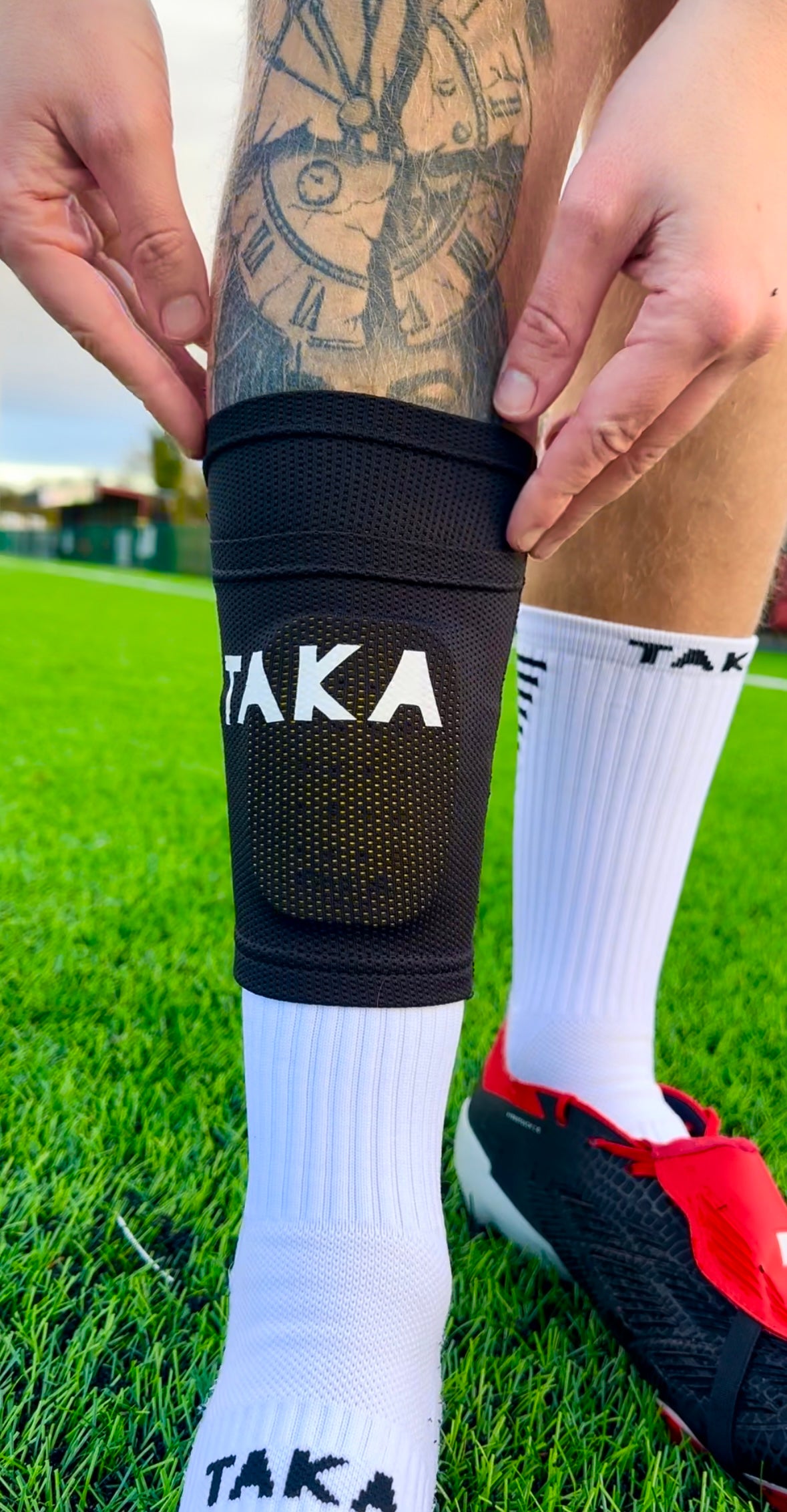 TAKA Fresh Mini Shin Pads